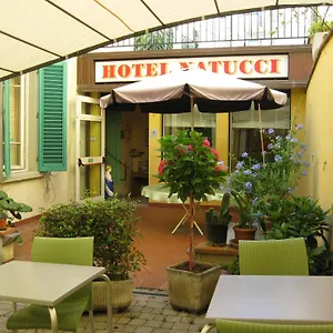 hotellátogatás